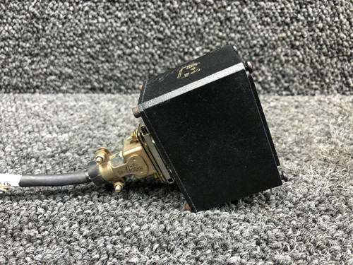 1C977-1 Century Flight Systems GPSS Annunciator Switch (Minus Switch Covers)