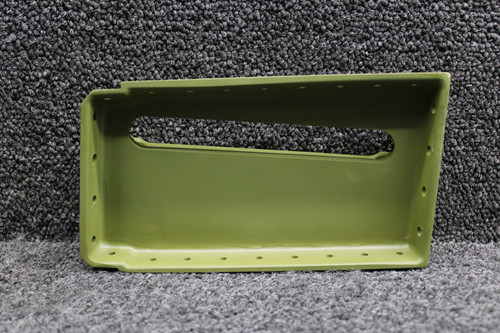 0541121-2 Cessna 172 Main Gear Support Outboard RH (Zinc Chromate)