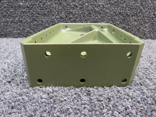 Cessna Aircraft Parts 0541122-1 Cessna 172G Main Gear Support Inboard LH (Zinc Chromated) 