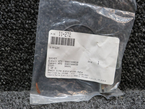 11-272 Cessna Socket Assembly (New Old Stock)