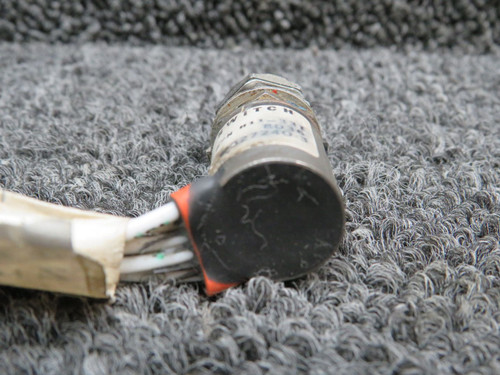 H11-331 (Alt: MS27240-3) LearJet 25D Limit Switch Assembly