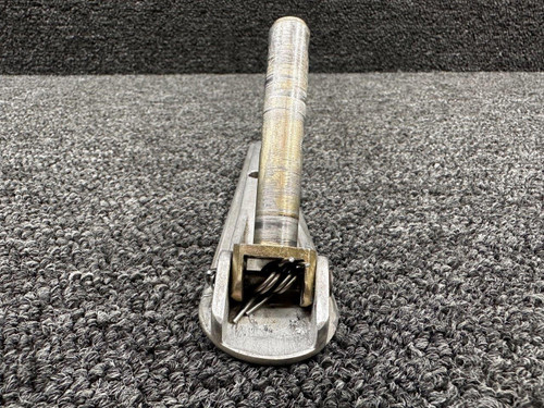 Piper Aircraft Parts 84810-002, 84855-002 Piper PA46-310P Cabin Door Exterior Handle with Pin 