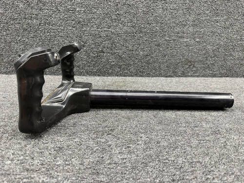 82830-003 Piper PA46-310P Control Wheel RH with Switch (L: 13-1/4”, D: 1.482”)