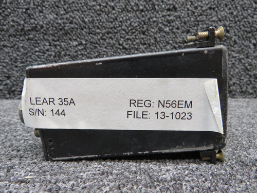 820-643 (Alt: 6608210-22) Hickok Wing Temperature Indicator, Lighted