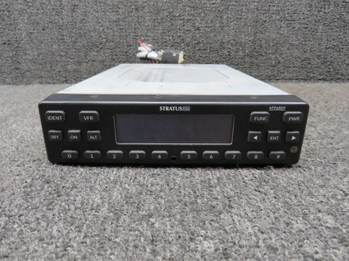 153510-000017 Appareo Stratus ESG ADS-B Out Transponder with Tray and STC