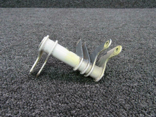 82905-010 Piper PA46-350 Flap Bellcrank Assy LH
