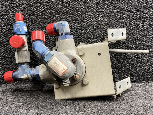HE780-5 Janitrol Fuel Selector Valve Assembly LH