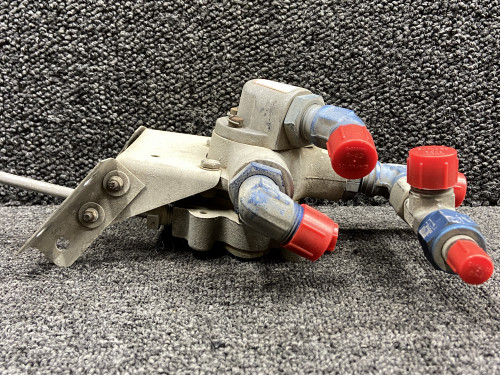 HE780-5 Janitrol Fuel Selector Valve Assembly LH