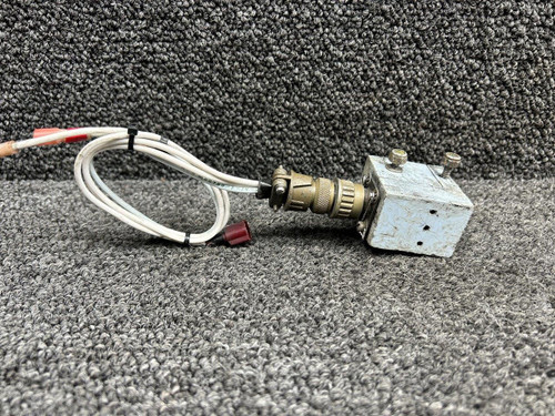 Beechcraft Parts 4E1387-5 (Use: 90-3085-1) Beech Propeller De-Ice Brush Block Assy (2 Blade) 