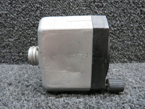 Bendix Airplane Parts & Equipment 4000663-7001 Bendix IN-2072A ADF Indicator, Lighted (Volts: 28) 