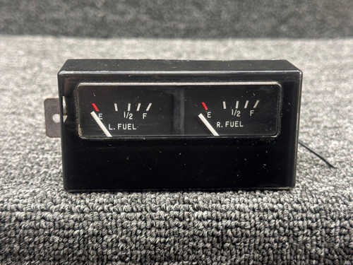C669511-0102 Cessna 172N Left and Right Fuel Quantity Cluster Indicator (12V)