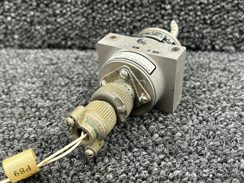 Z802-3 Puritan-Zep 1194P1-3 Pressure Switch (Volts: 28, Amps: 2)