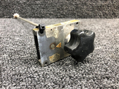 5565750-19, 5565766-1 Cessna Citation 550 Aileron Trim Control Knob with Shaft