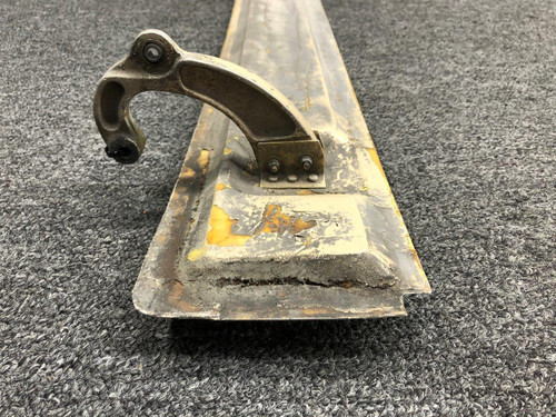 5513071-1 (Use: 5513071-29) Citation 550 Nose Gear Door Assembly LH with Hinges