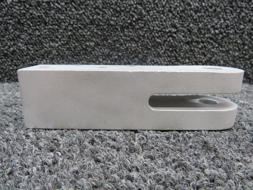 1713027-1 Cessna 177 Fitting Carry-Thru Spar Forward