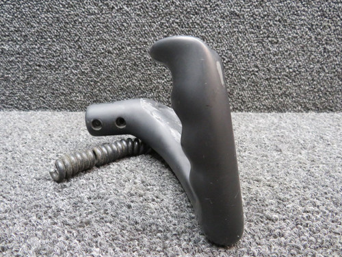 1767078-201 Cessna 177 Co-Pilot Control Wheel with Mic Switch (D: 3/4")