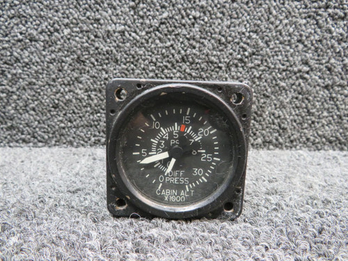 United Instruments 3000-J37 United Instruments Cabin Altitude and Diff Pressure Guage Indicator 