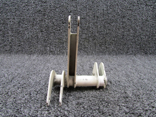 82905-011 Piper PA46-350 Flap Bellcrank Assembly RH