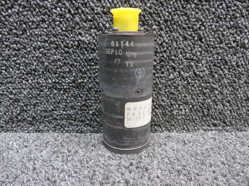 521704 (Alt: 100-384058-9) Weston 1825 Oil Temperature and Pressure Indicator