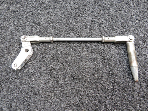 0811547-1, 0811542-1 Cessna 310R Cabin Door Latch Assembly Lower