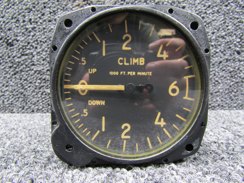 AC-133 Karnish Rate of Climb Indictor (Discolored Face)