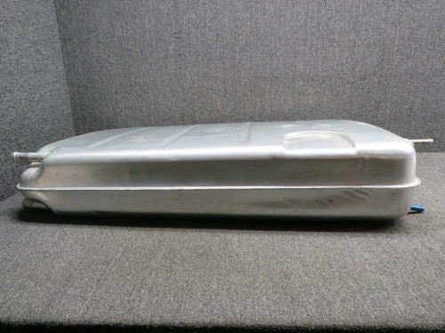 1516120-16 (Use: 1516131-2) Cessna T337G Fuel Tank Assembly Middle RH