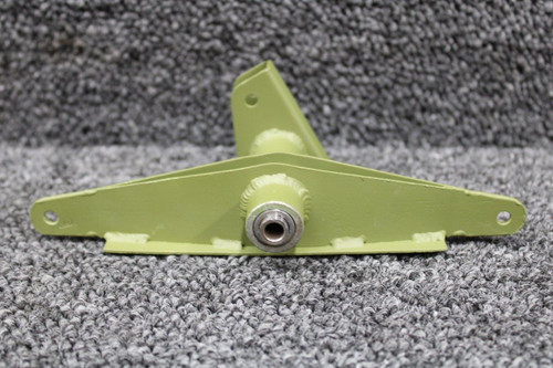 Cessna Aircraft Parts 1462000-1 Cessna T337G Aileron Bellcrank LH (Zinc Chromated) 