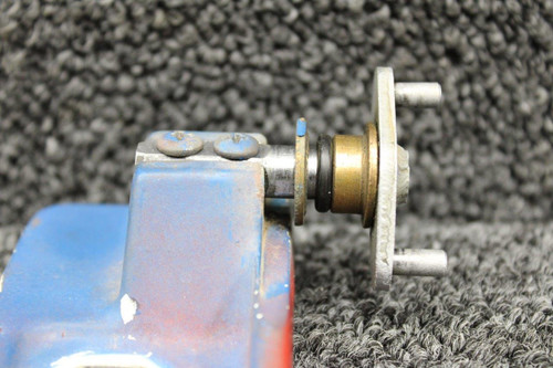 Cessna Aircraft Parts 1511414-6 Cessna T337G Upper Cabin Door Outer Handle Assembly with Shaft 