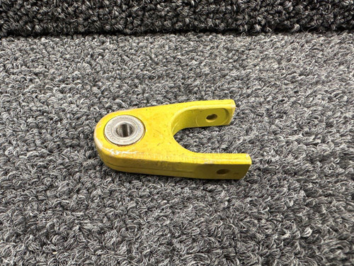 42235-000 Piper Hinge Assembly