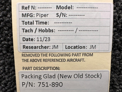 751-890 Piper Packing Glad (New Old Stock)