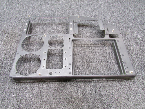 2113016-5 (Use: 2113016-7) Cessna TU206G Panel Assembly RH