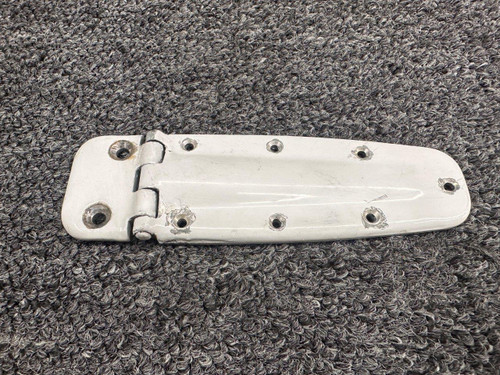 0711037-19, 0711037-21 Cessna R182 Cabin Door Hinge Assembly Lower LH