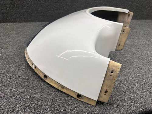 2252068-3 Cessna R182 Lower Nose Cap Assembly (Minor Wear)