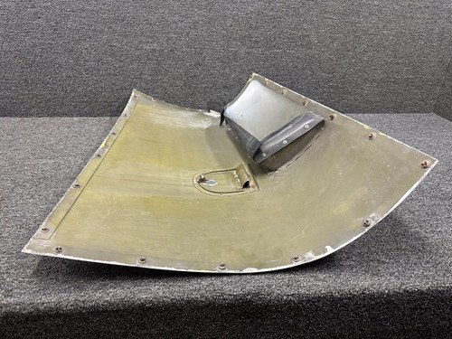 2252042-16 Cessna R182 Upper Cowl Assembly RH (White)