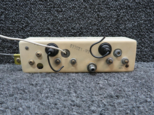 Stewart-Warner 873021-W3 Stewart-Warner Instrument Gauge Cluster Assembly (Case Damage) 