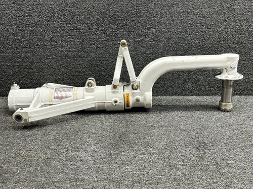 Piper Aircraft Parts 45504-009, 40257-003 Piper PA-31T Main Gear Strut Assembly RH with Link 