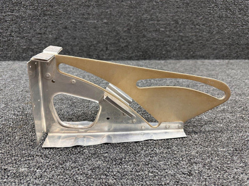 Cessna Aircraft Parts 0523231-13, 0523231-14 Cessna 172 Flap Track and Rib Assembly (New Old Stock) 