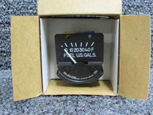 Rochester 5-90418B Rochester Gauges Fuel Quantity Gauge Indicator (New Old Stock) 