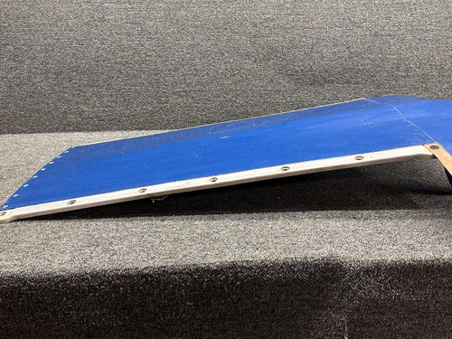 2252068-1, 2252042-14 Cessna R182 Upper Nose Cap and Center Cowl Assembly