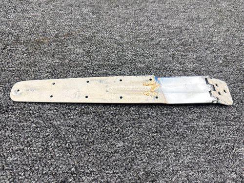 0711037-15, 0711037-17 Cessna R182 Cabin Door Hinge Assembly Upper LH