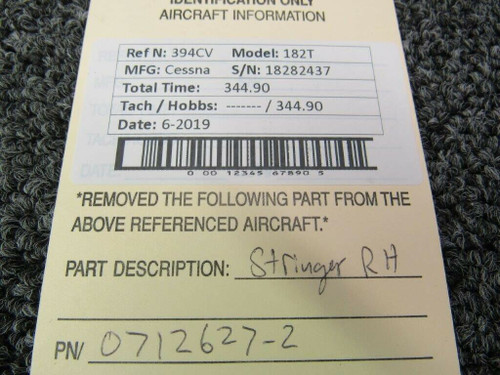 0712627-2 Cessna 182T Stringer RH
