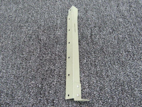 0713619-3 Cessna 182T Stringer Belly RH