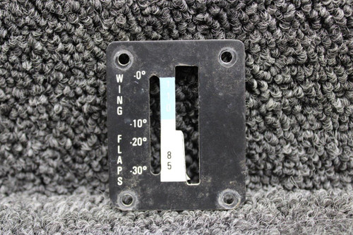 0560027-8 (Use: 0560062-1) Cessna 172S Flap Position Indicator Cover