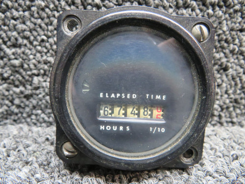 C664501-0101 Cessna Elapsed Time Total Hours Indicator (Hours: 6748.5)