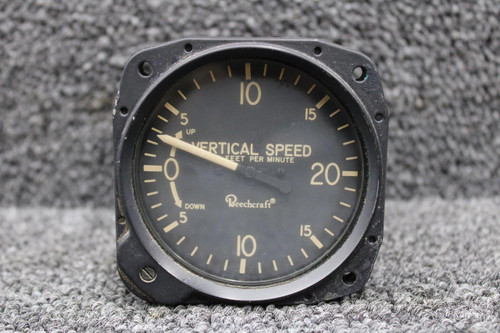 7000-B (Alt: 169-380017) United Instruments BMD1001B Vertical Speed Indicator