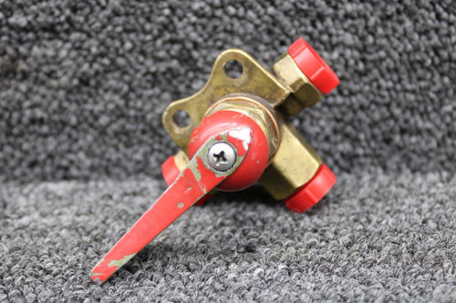 169-380086-1, 169-920000-57 Beech B-19 Imperial Fuel Selector Valve with Handle