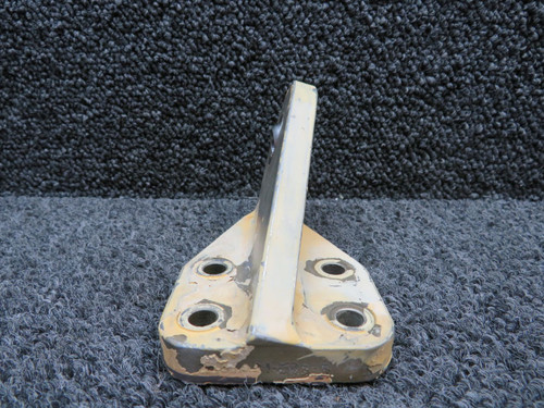 206-031-593-001 Bell 206B Fitting Assembly Forward LH