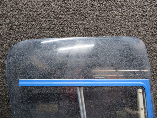206-031-625-102 Bell 206B Window Assembly RH Aft (Scratches, Cloudy)