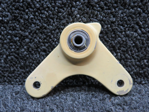 206-001-712-001 (Cast: 206-001-712-F101) Bell 206B Bellcrank Assembly