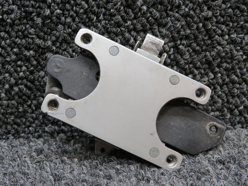 3474-20 Bell 206B RH Aft Cabin Door Latch Assembly Lower